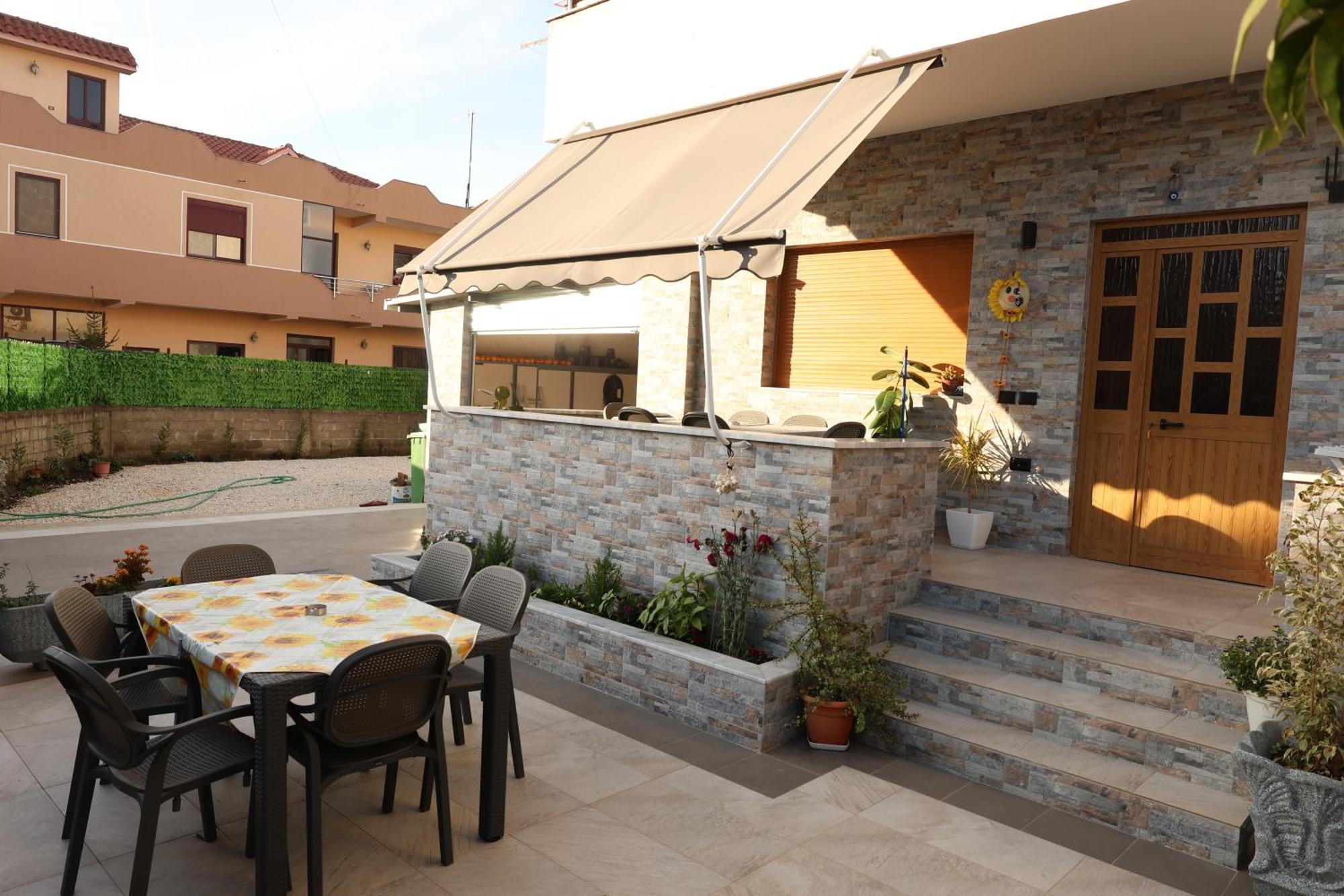 Vila Eljus Durres Exterior photo